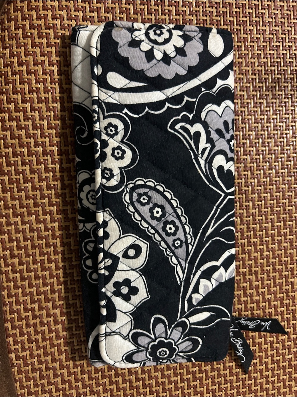 Vera Bradley Black White Gray Quilted Wallet